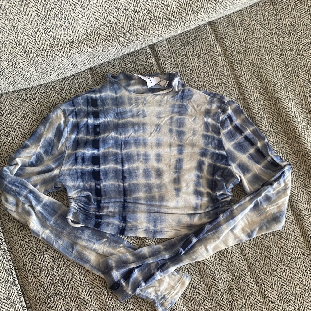 Open Back- Blue and Cream Tie-Dye Long Sleeve Crop Top